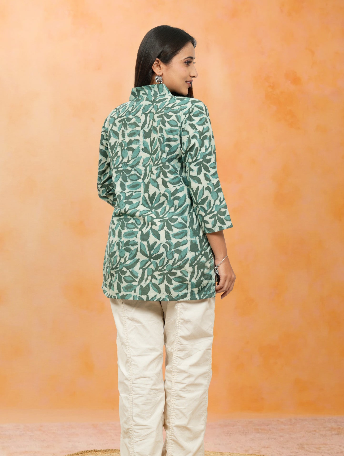 Nimrit Green Printed Cotton Short Top
