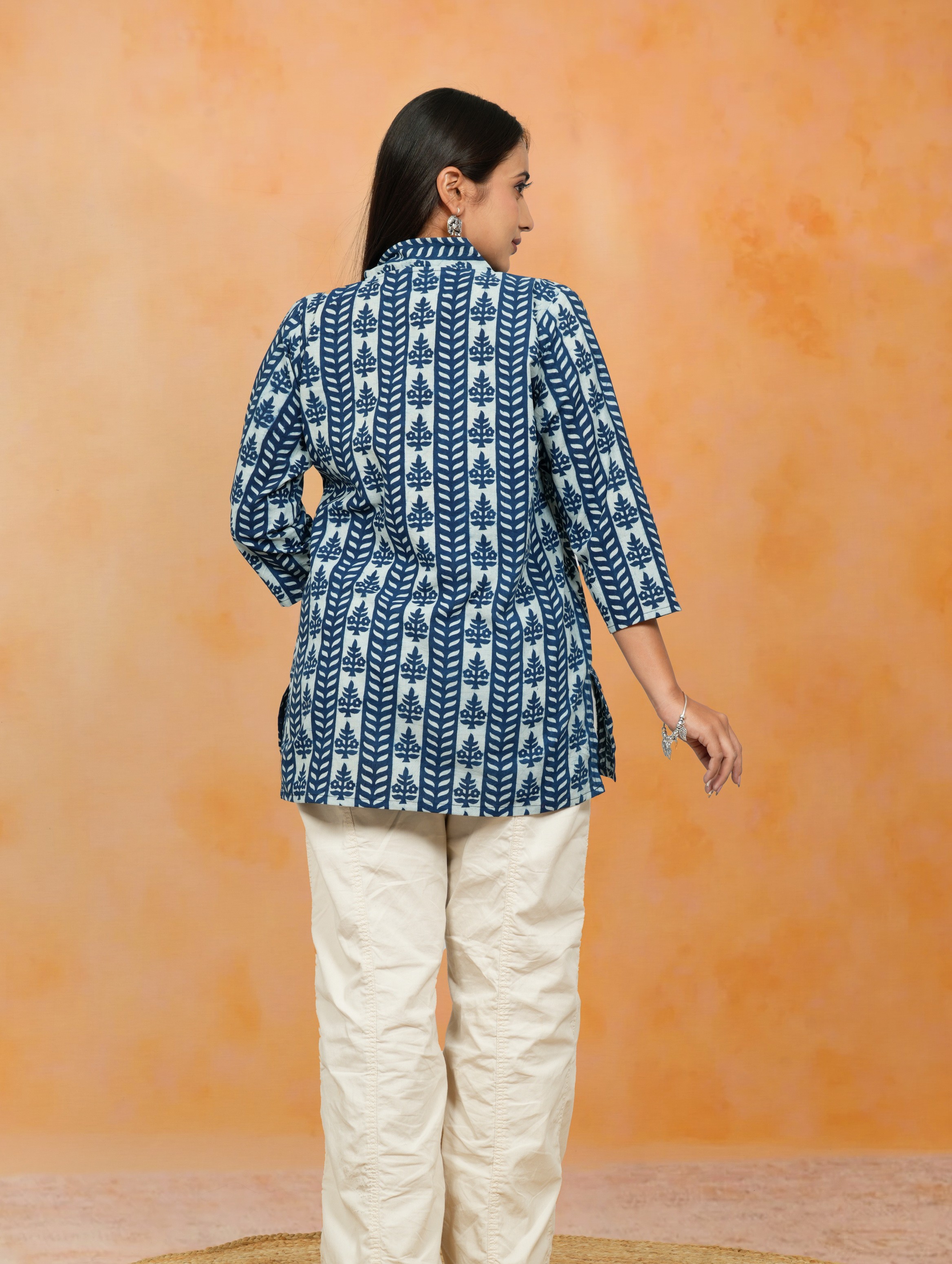 Nimrit Indigo Lining Print Cotton Short Top Nimrit Indigo Lining Print Cotton Short Top