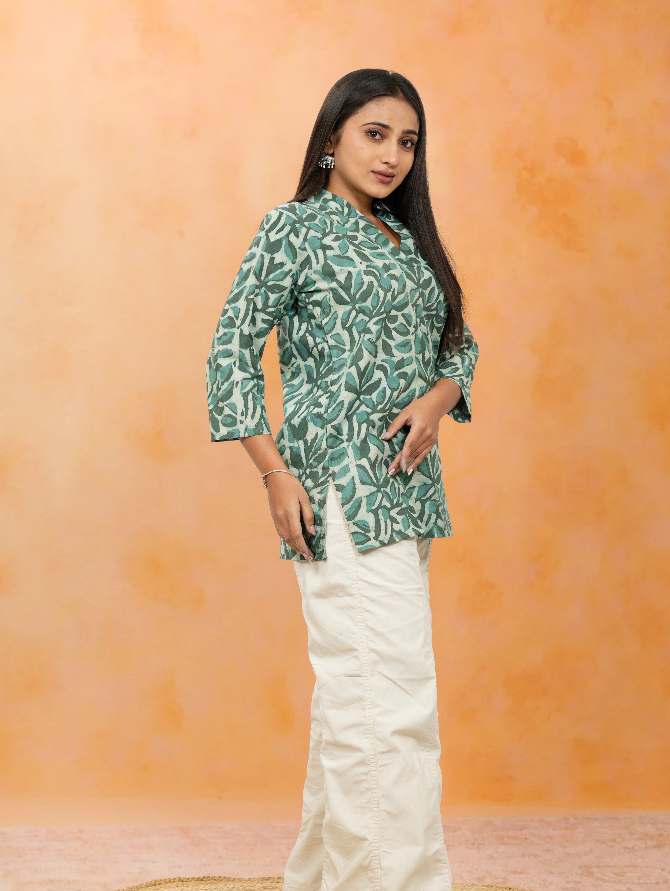 Nimrit Green Cotton Short Top Nimrit Green Cotton Short Top