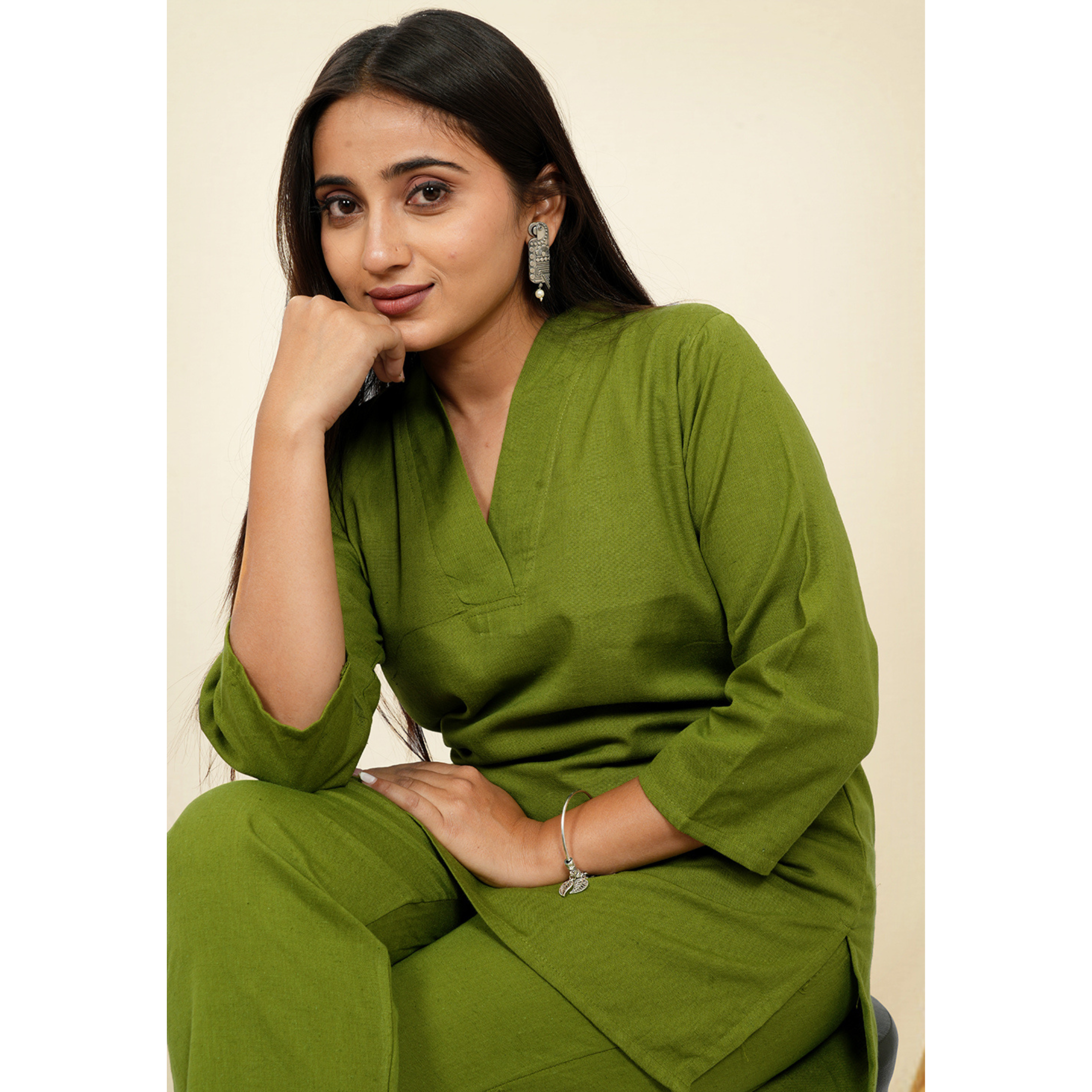 Nivaah Mehendi Green Cotton Short Co-Ord Set Nivaah Mehendi Green Cotton Short Co-Ord Set