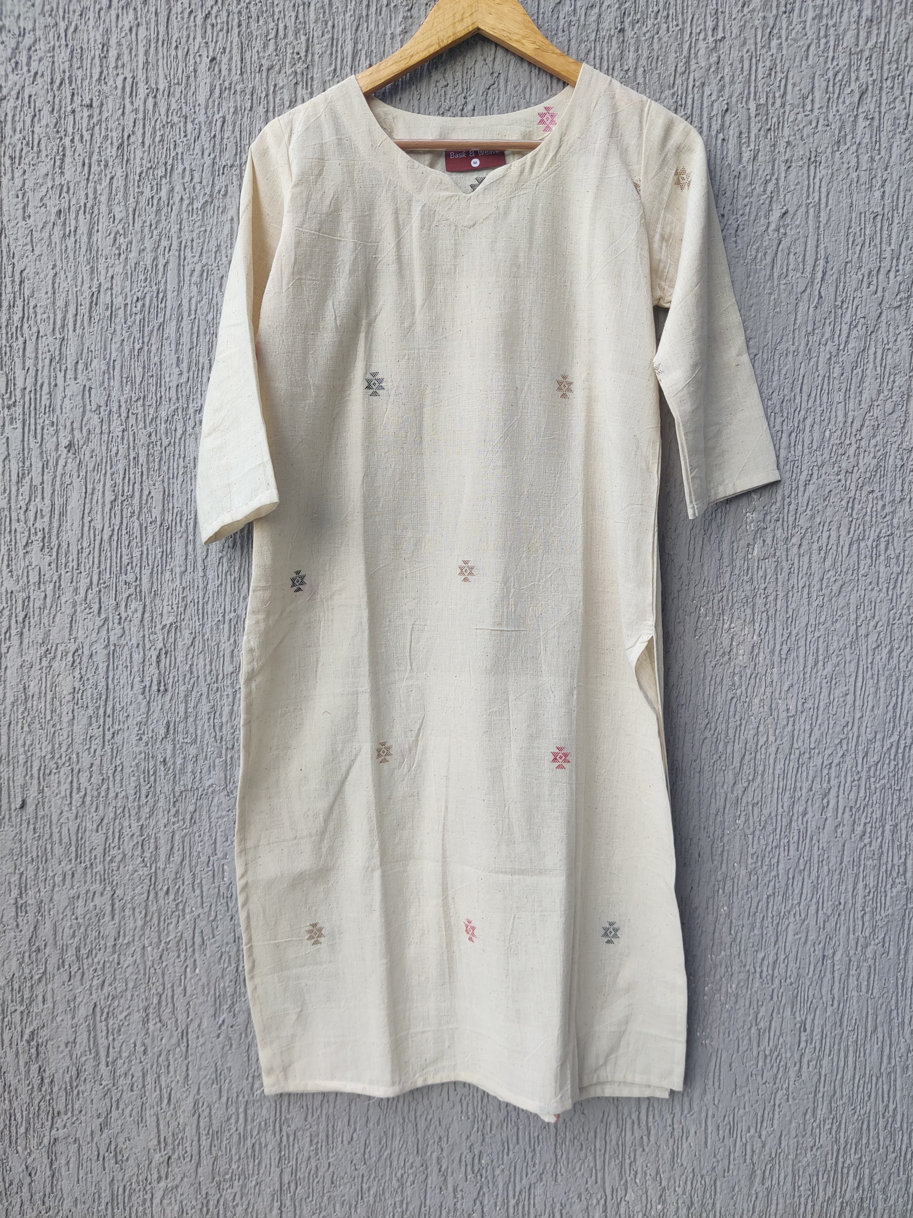 Tatva White Embroidered Kala Cotton Kurta Tatva White Embroidered Kala Cotton Kurta